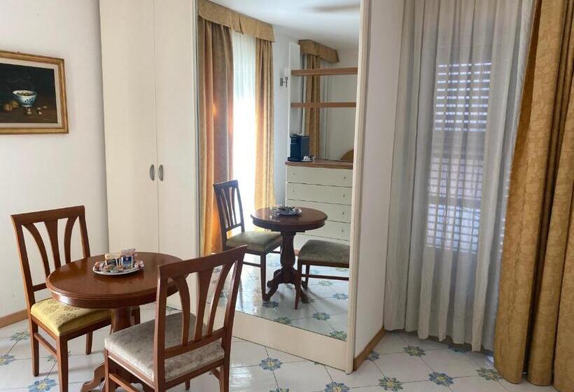 پانسیون Gatto Bianco Le Dimore