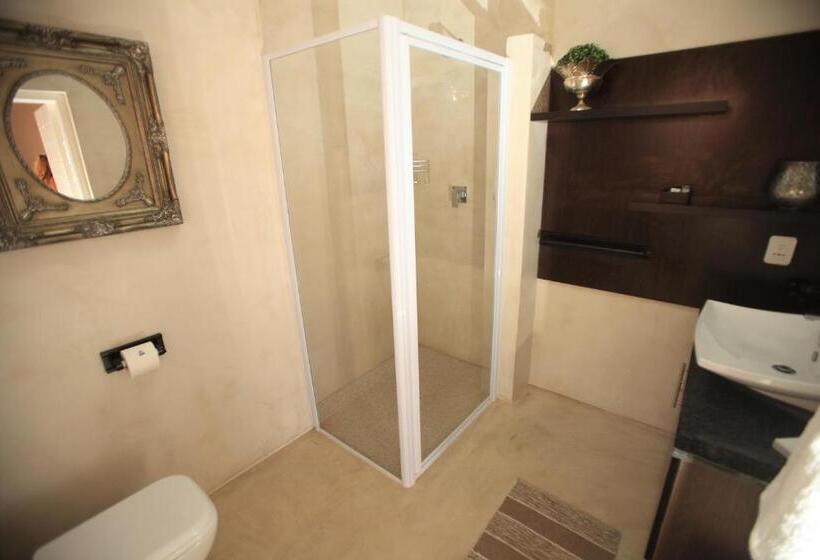 פנסיון The Blue Lotus Guest House