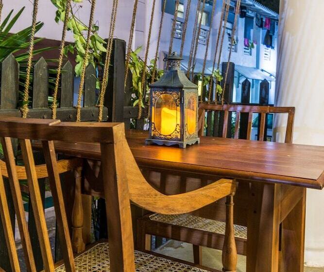 پانسیون The Entrance Galle Fort