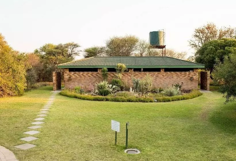 Woodlands Stop Over And Lodge