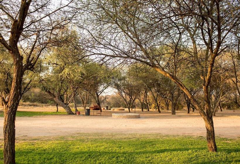 Woodlands Stop Over And Lodge