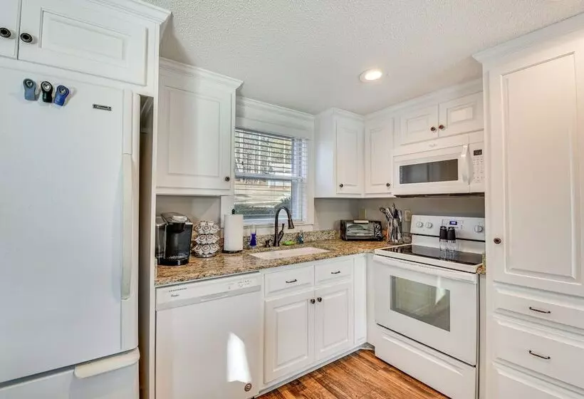 Anderson Home W/ Dock & Patio Near Clemson U!