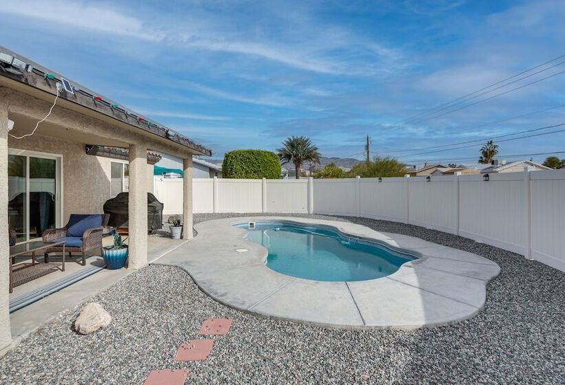 Arizona Retreat W/ Pool, Hot Tub & Furnished Patio