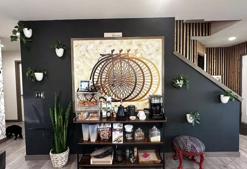 Aamiaismajoitus (B&B) Central Tacoma Homestay  Private Room