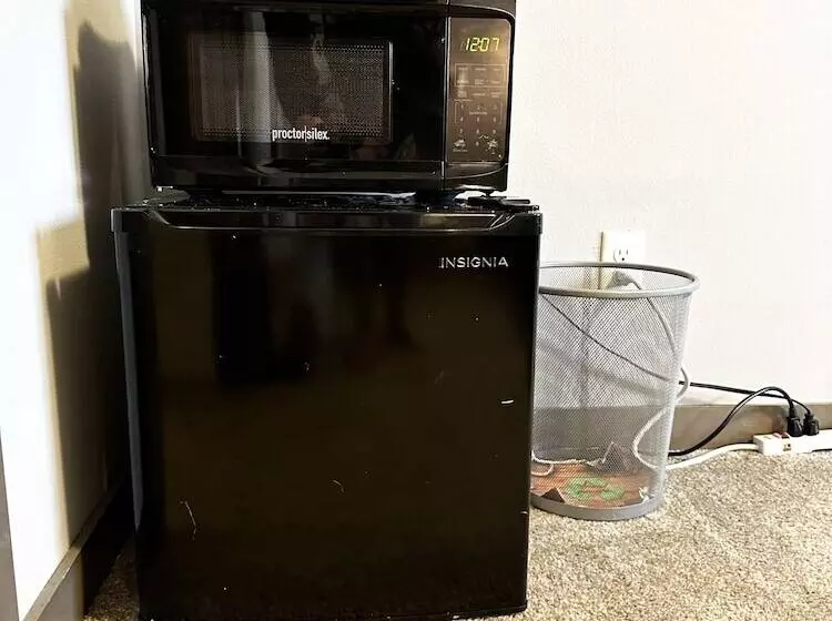 Aamiaismajoitus (B&B) Central Tacoma Homestay  Private Room