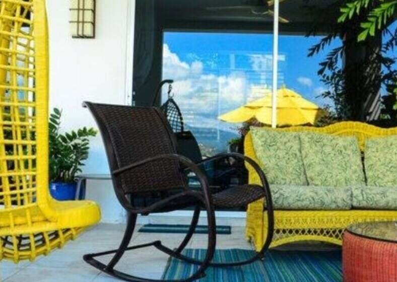 تختخواب و صبحانه Rafjam West