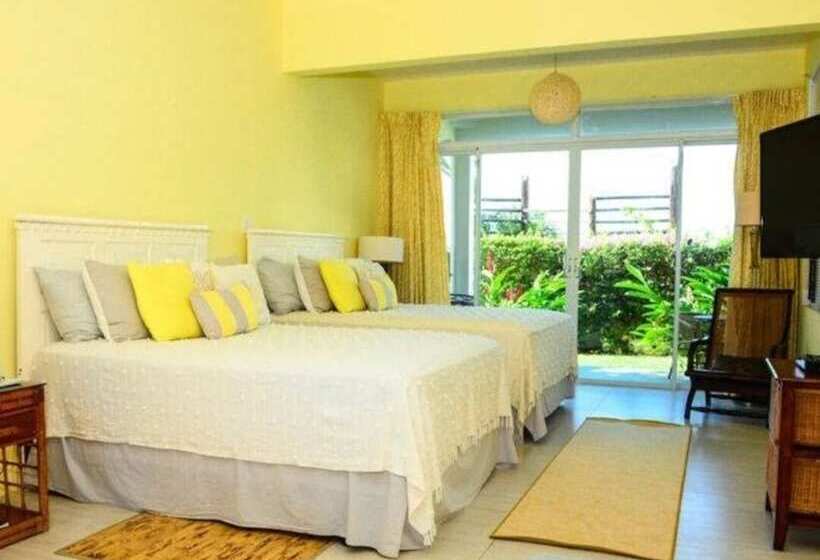 تختخواب و صبحانه Rafjam West