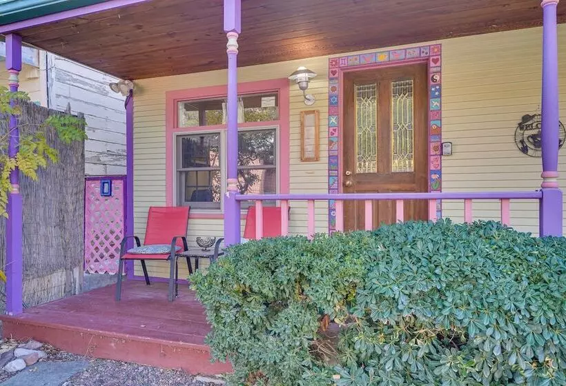 Central Bisbee Home, 1 Mi To Copper Queen Mine!