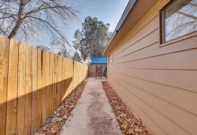 Charming Nampa Retreat W/ Patio: 20 Mi To Boise!