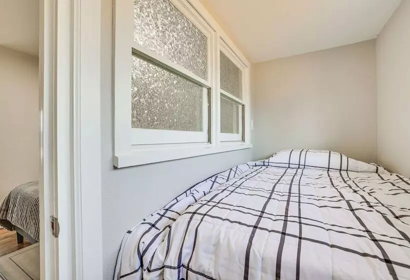 Charming Nampa Retreat W/ Patio: 20 Mi To Boise!