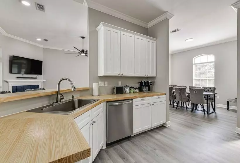 Family Friendly Ponchatoula Home W/ Private Pool!