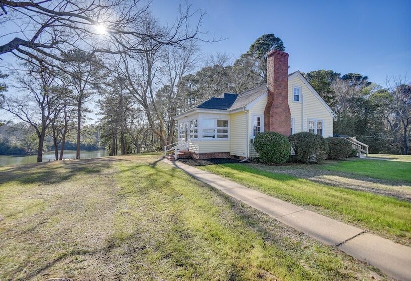 Home On Locklies Creek W/ Boat Dock & Lift!