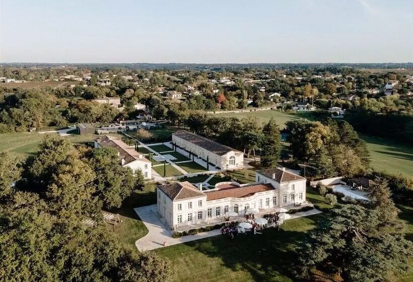 Hotelli Château Gassies