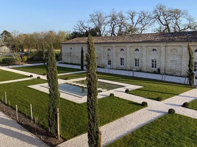 Hotelli Château Gassies