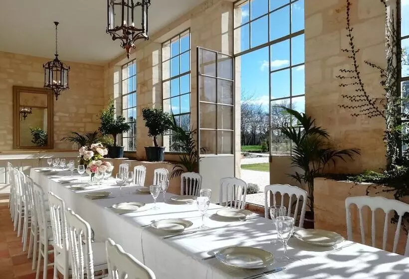 Hotelli Château Gassies