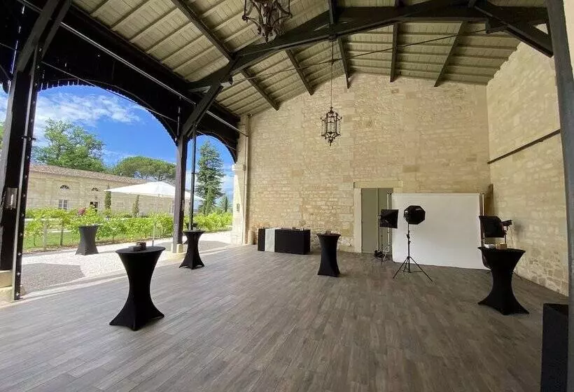 Hotelli Château Gassies