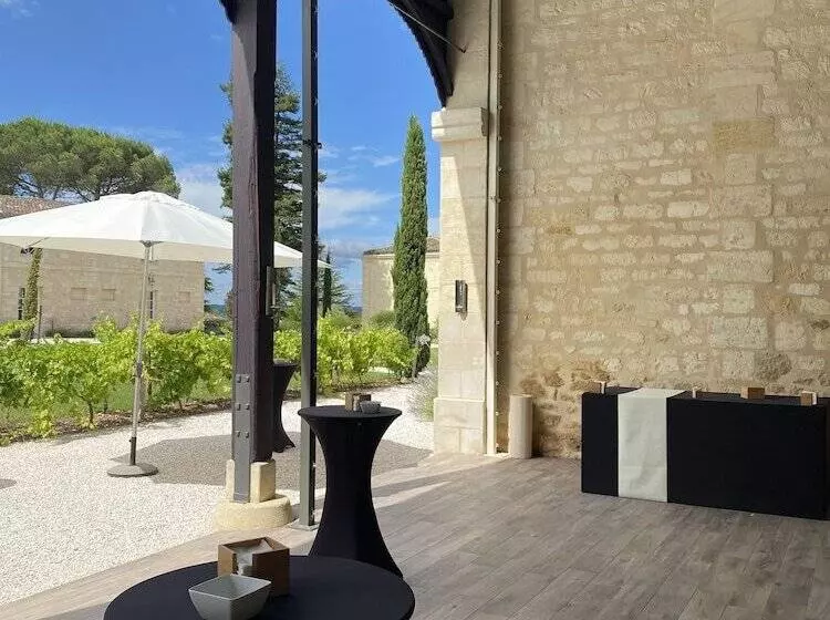 Hotelli Château Gassies