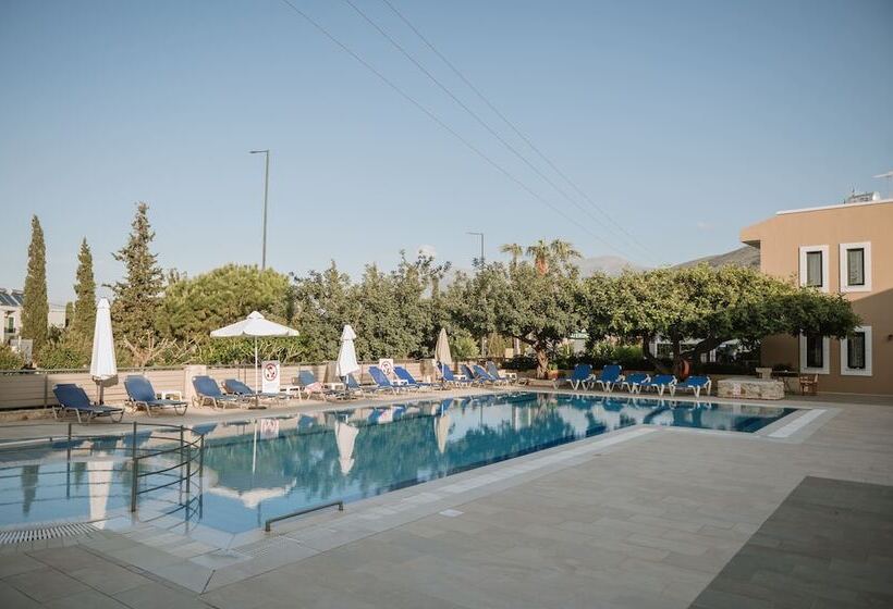 ホテル Dionysos Apartments And Studios