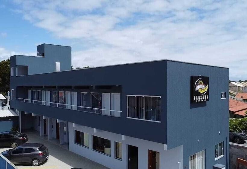 בית מלון כפרי Do Parque Pousada Comfort