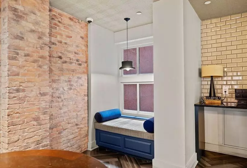 هتل The Maverick, Powered By Placemakr   River Walk