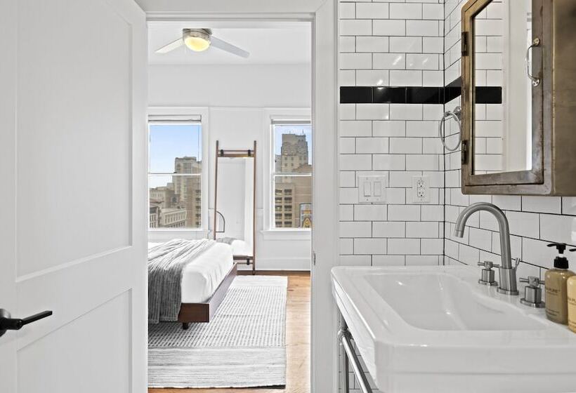 בית מלון כפרי The Maverick, Powered By Placemakr   River Walk