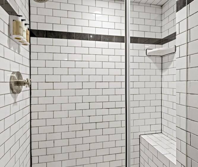 בית מלון כפרי The Maverick, Powered By Placemakr   River Walk