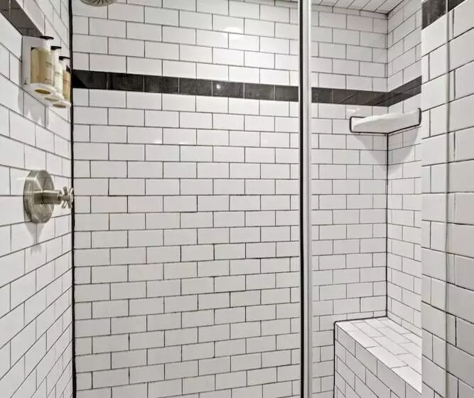 هتل The Maverick, Powered By Placemakr   River Walk