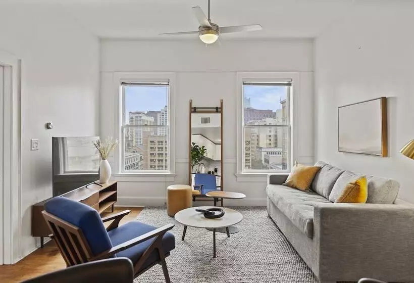 هتل The Maverick, Powered By Placemakr   River Walk