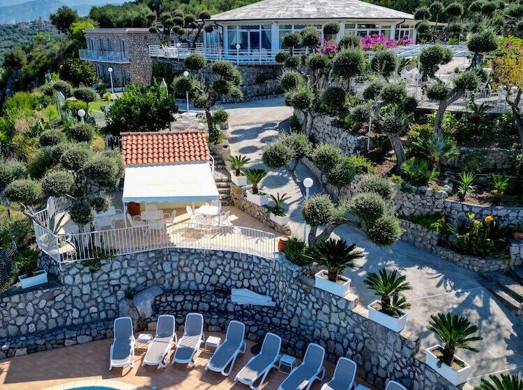 酒店 Villa Lubrense Sorrento