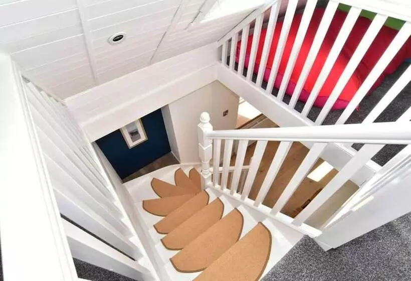 2bed Cottage Johnshaven   Family Friendy