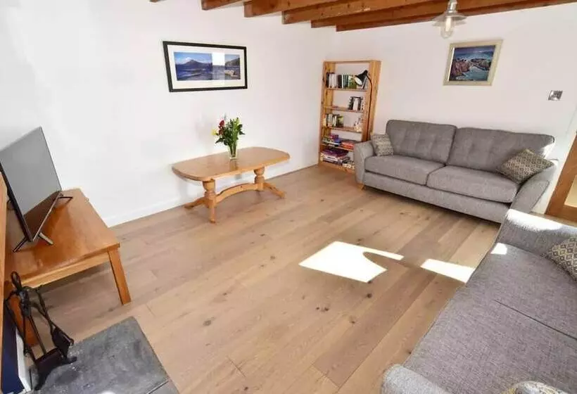 2bed Cottage Johnshaven   Family Friendy