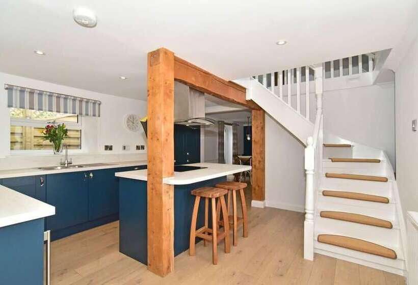 2bed Cottage Johnshaven   Family Friendy