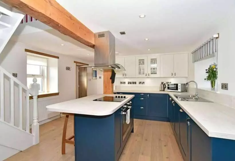 2bed Cottage Johnshaven   Family Friendy