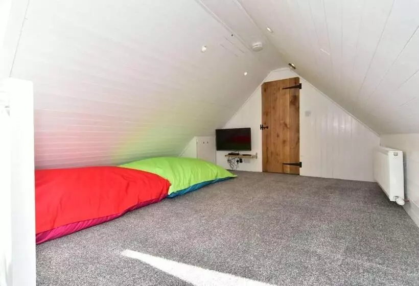 2bed Cottage Johnshaven   Family Friendy