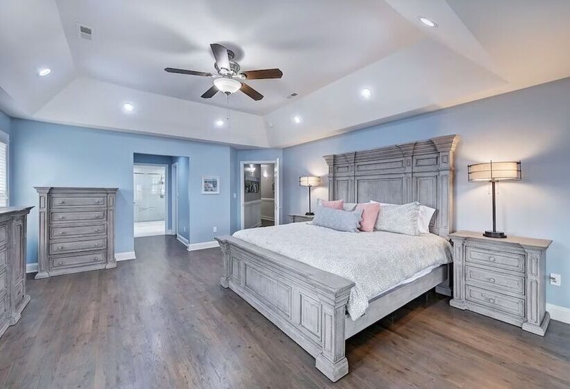 Laid Back Lake Life By Avantstay Waterfront View