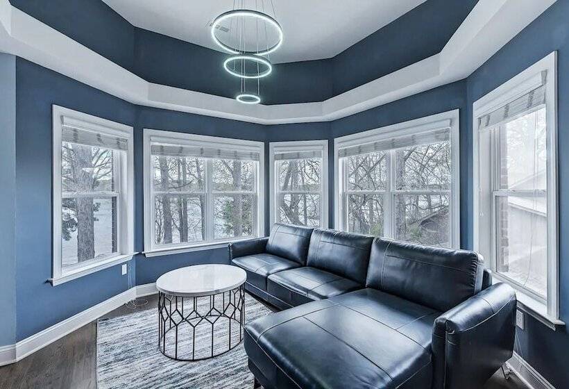 Laid Back Lake Life By Avantstay Waterfront View