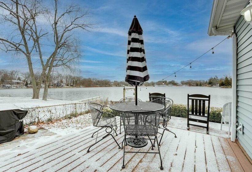 Lakefront Paw Paw Cottage W/ Boats & 2 Docks!