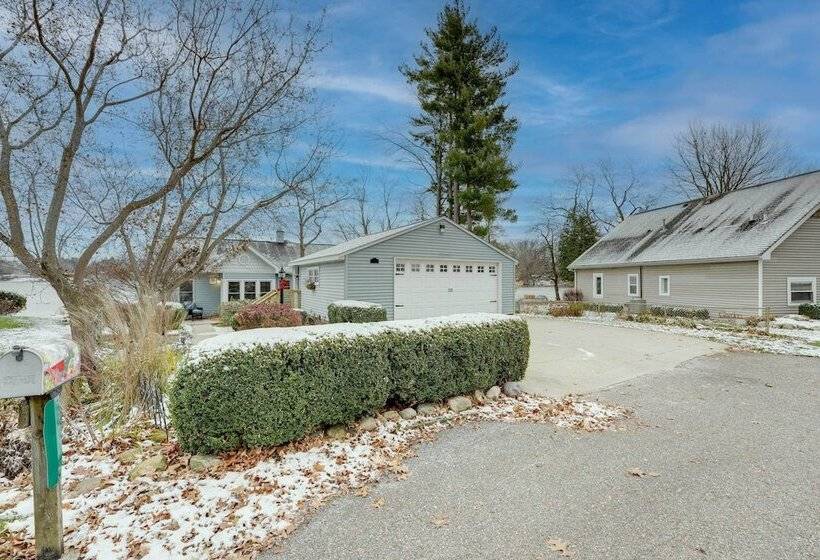 Lakefront Paw Paw Cottage W/ Boats & 2 Docks!