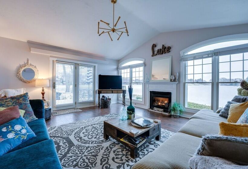 Lakefront Paw Paw Cottage W/ Boats & 2 Docks!