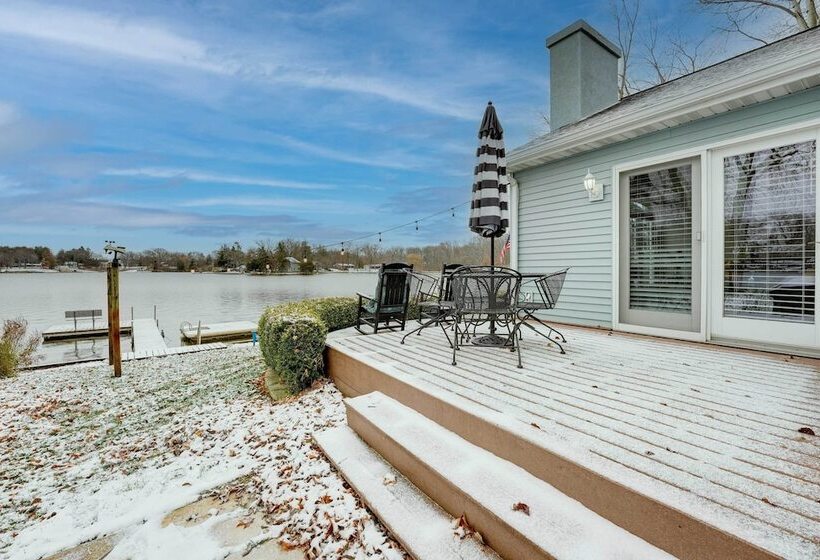 Lakefront Paw Paw Cottage W/ Boats & 2 Docks!