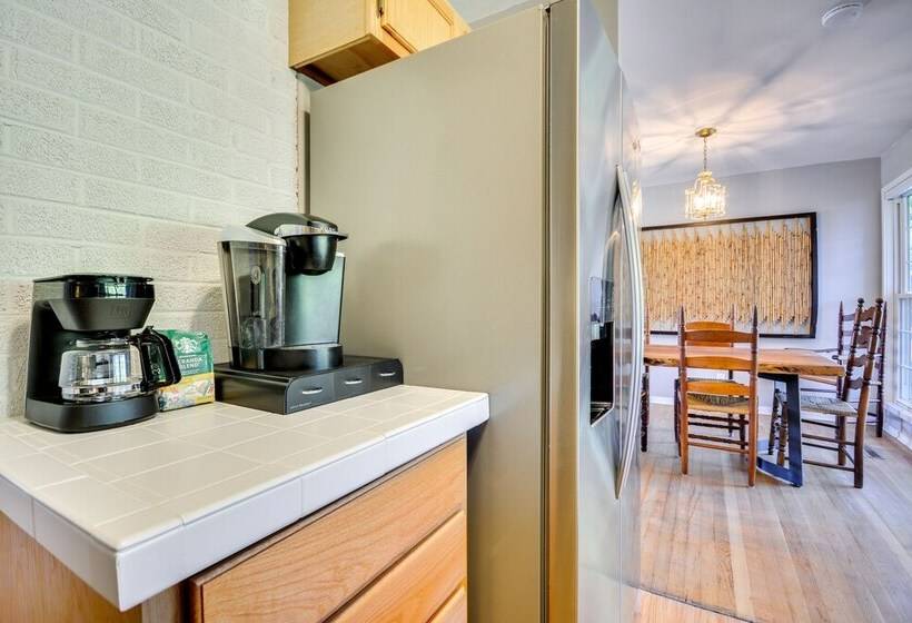 Laptop Friendly Greensboro Home W/ Fireplace!