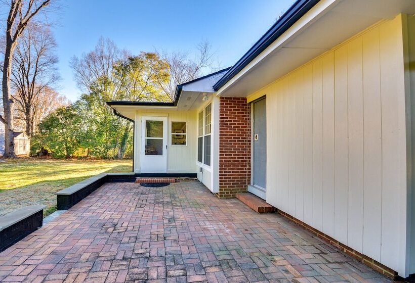 Laptop Friendly Greensboro Home W/ Fireplace!