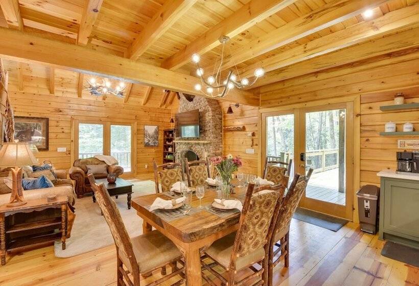 Luxurious Mountain Cabin W/ Chestatee River Access
