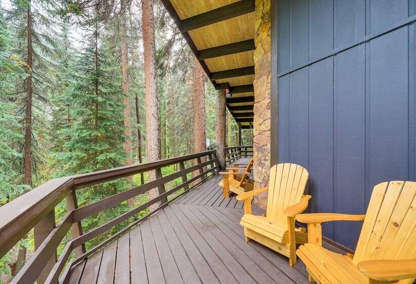 Mid Century Cabin: Creekside, Easy Access To I 70