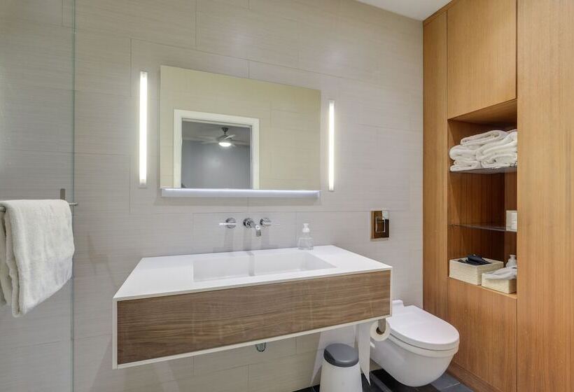 2 Mi To National Mall: Modern Dc Home