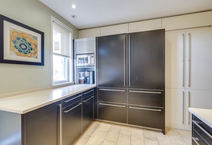 2 Mi To National Mall: Modern Dc Home