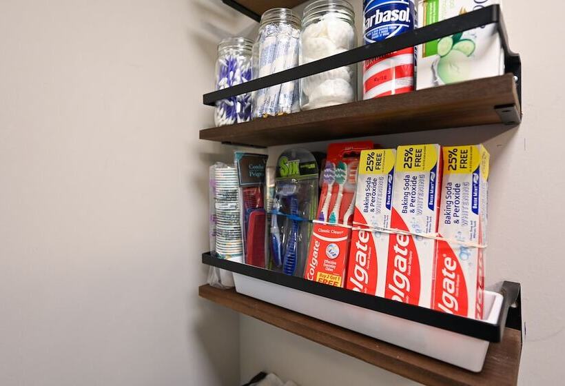 Modern Mount Airy Hideaway W/ Private Backyard!