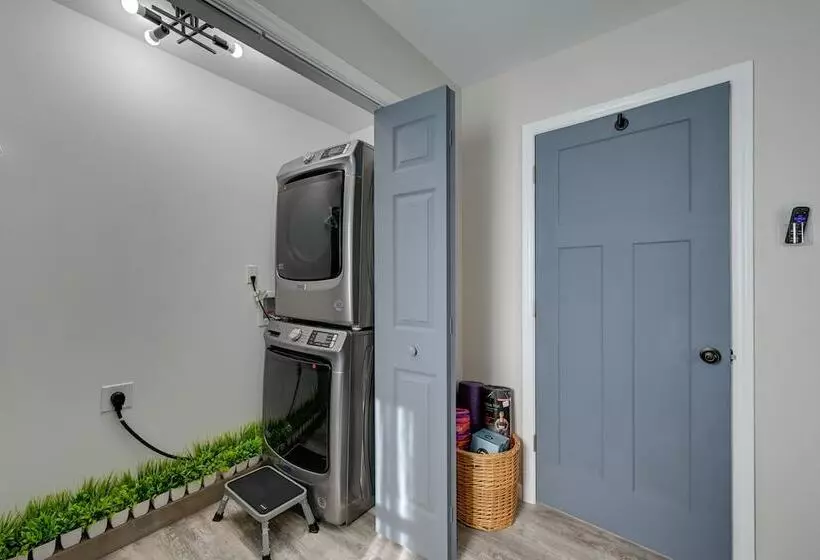 Modern Mount Airy Hideaway W/ Private Backyard!