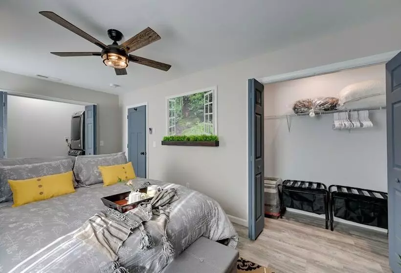 Modern Mount Airy Hideaway W/ Private Backyard!