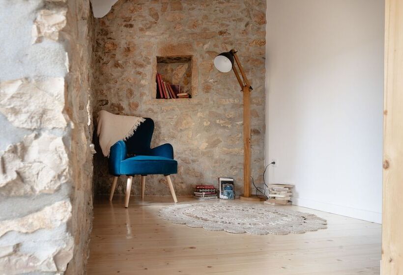 פנסיון Recantos D Almerinda